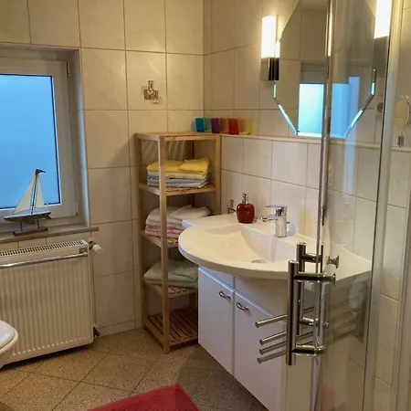 Holiday Chalet On The Castle Hill Apartment *