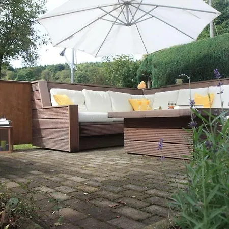 Holiday Chalet On The Castle Hill Apartment *